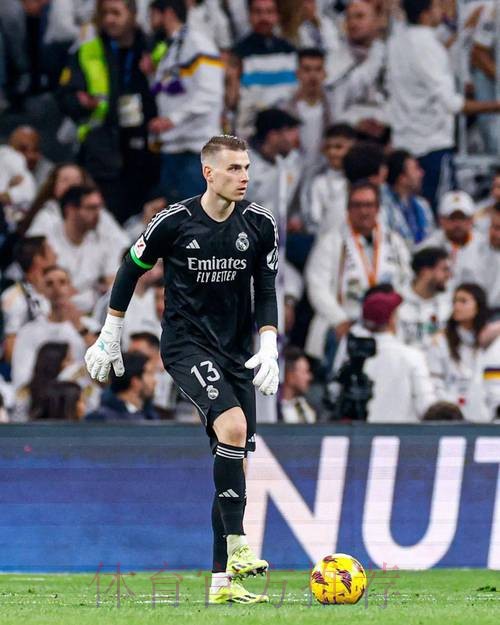 阿斯:卢宁提前回到皇马 他希望尽快确定自己未来